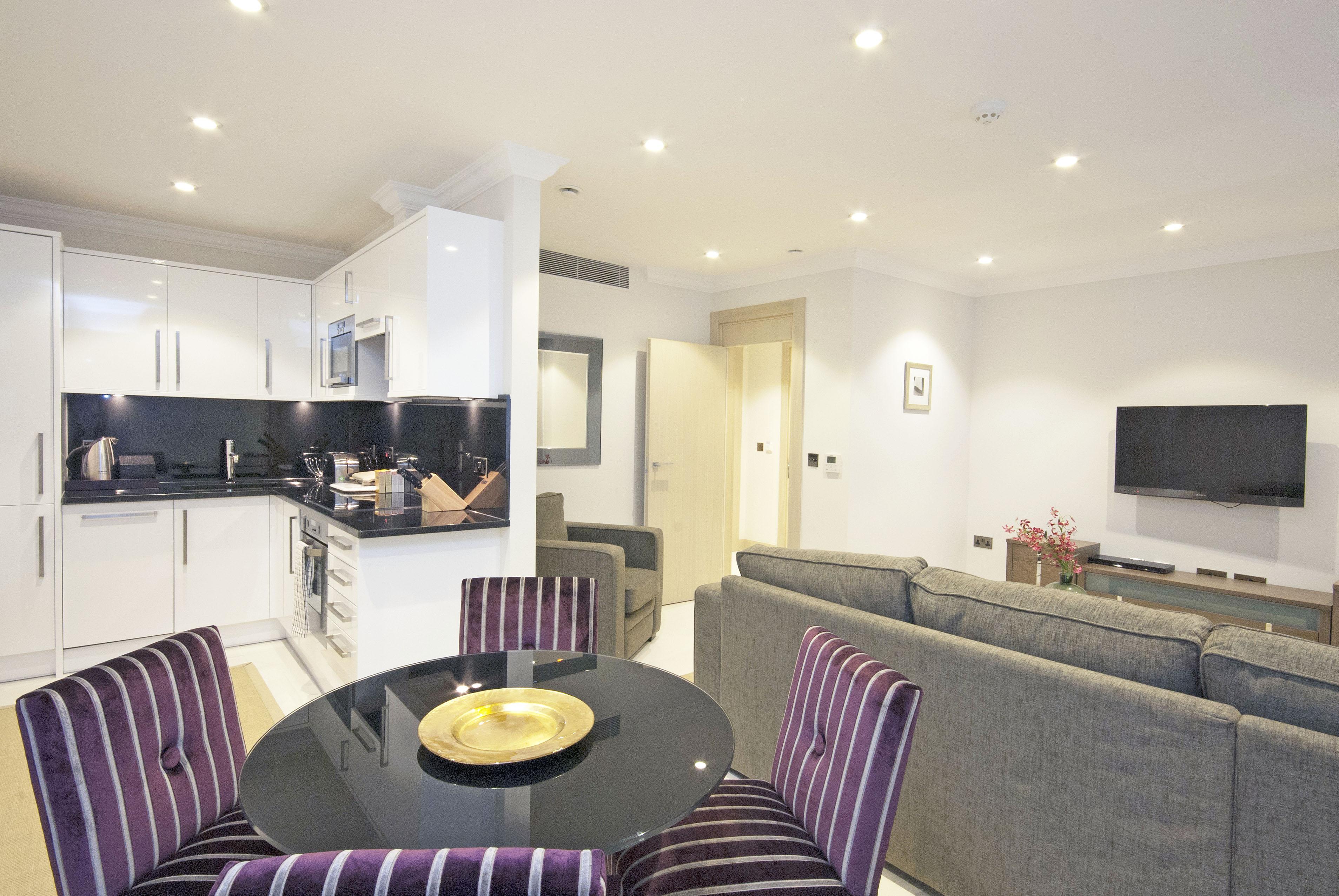 Claverley Court Apartments Knightsbridge London Exterior photo