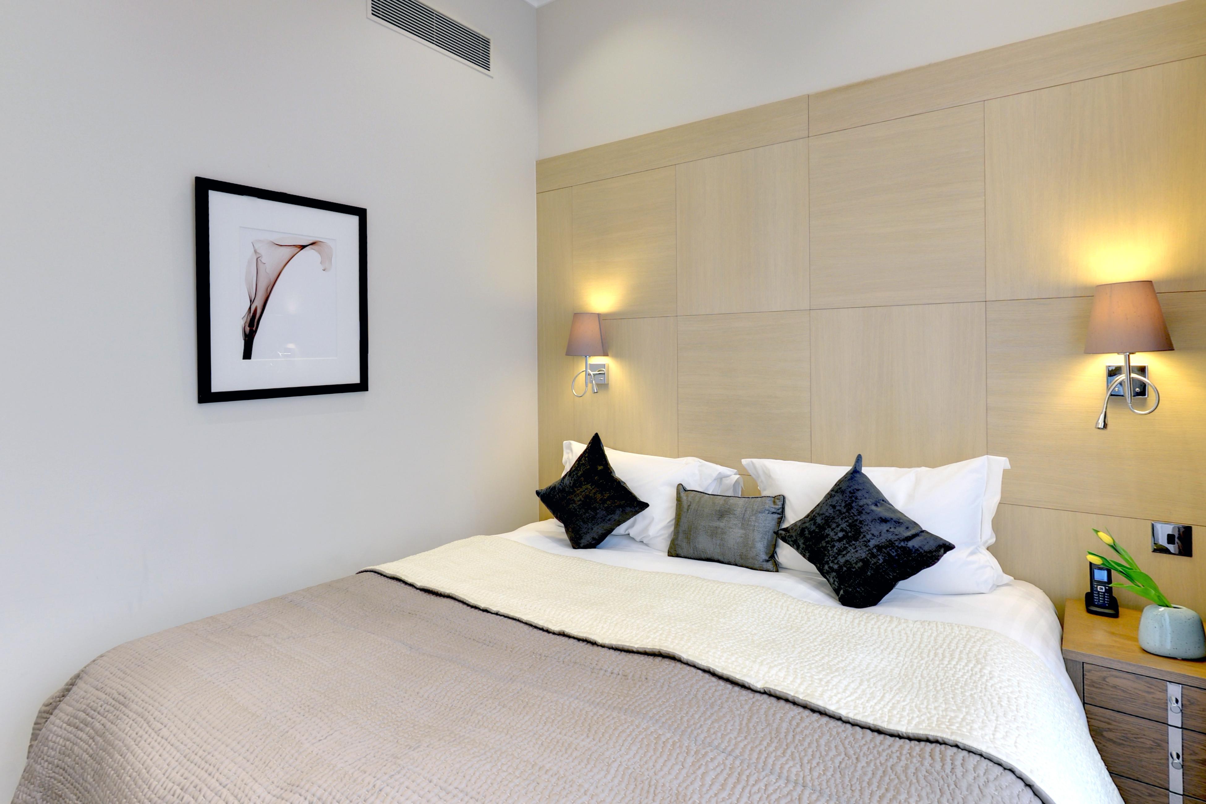 Claverley Court Apartments Knightsbridge London Exterior photo