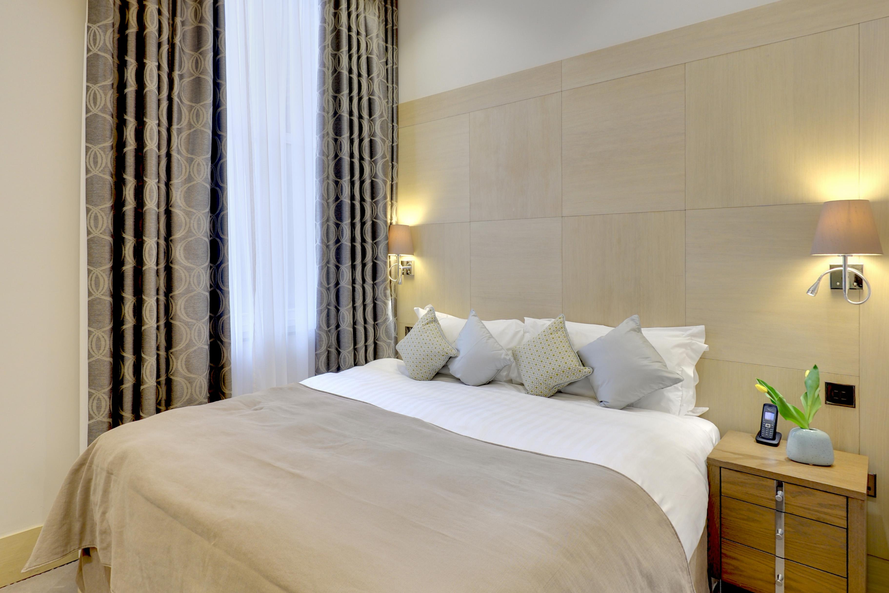 Claverley Court Apartments Knightsbridge London Exterior photo