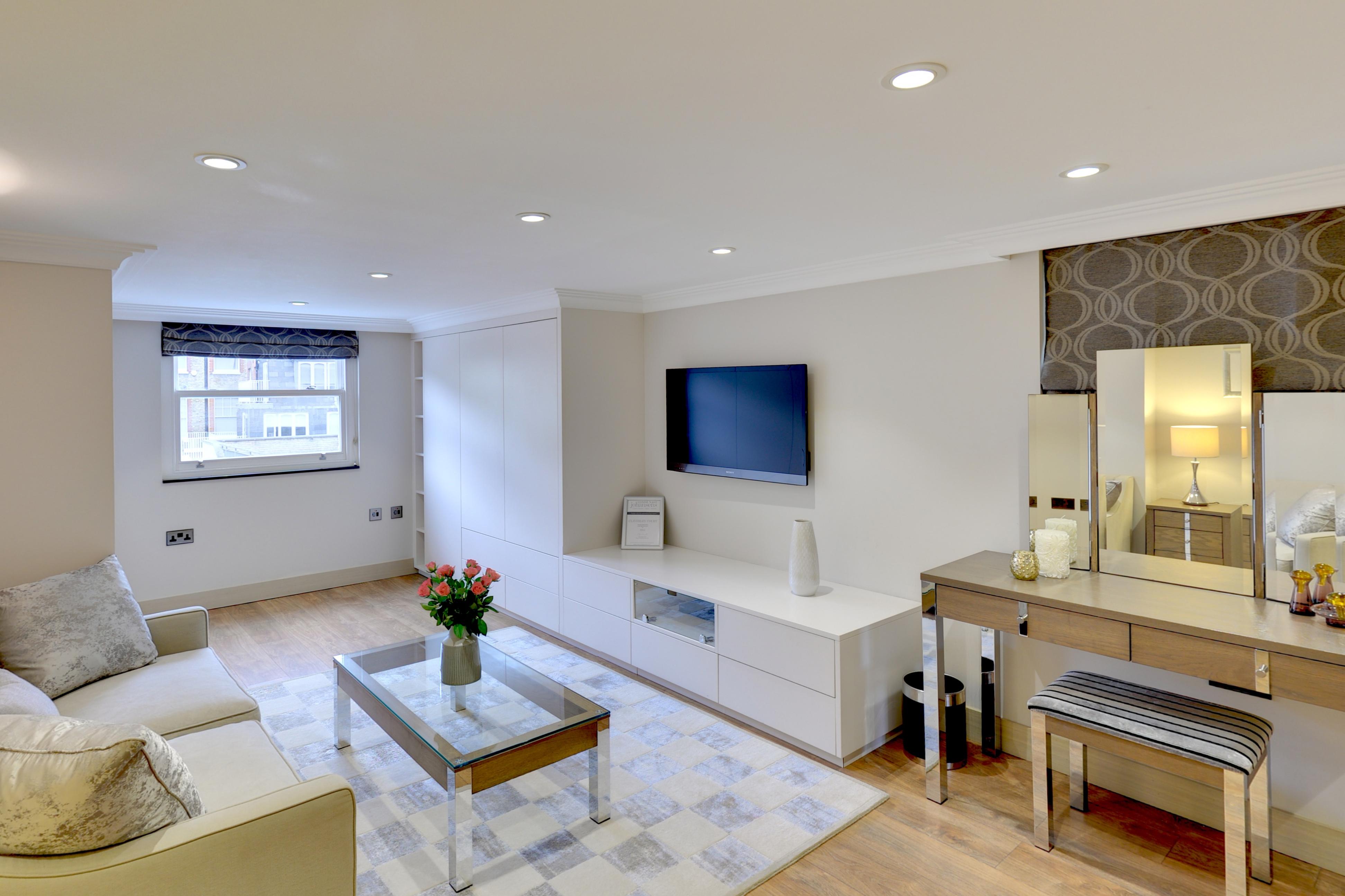 Claverley Court Apartments Knightsbridge London Exterior photo
