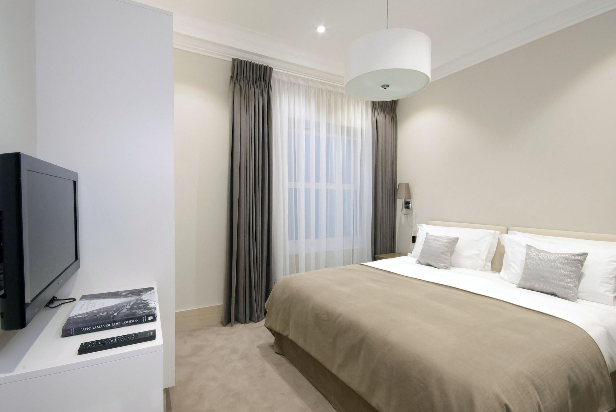 Claverley Court Apartments Knightsbridge London Exterior photo